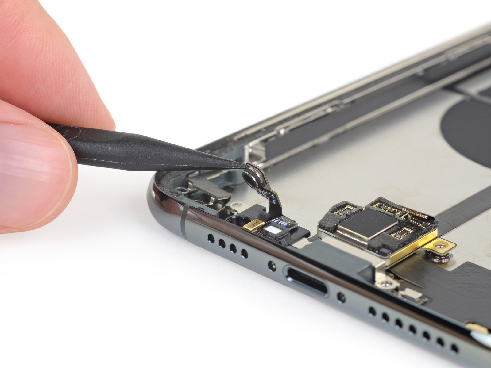 iFixit iPhone 11 Pro Max完整拆机报告：从内部剖析苹果没有讲到的地方 