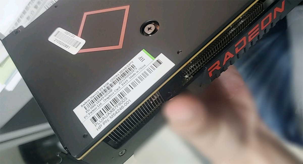 AMD Radeon RX 6600XT样卡曝光，可能是公版卡或OEM卡
