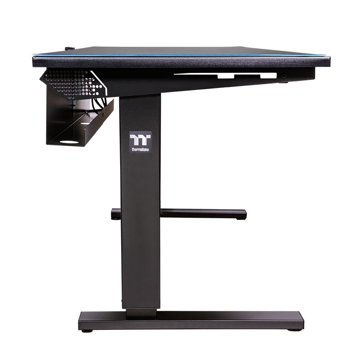 Tt推出TOUGHDESK 350智能电竞桌：电动升降，可使用手机软件调节桌面灯效