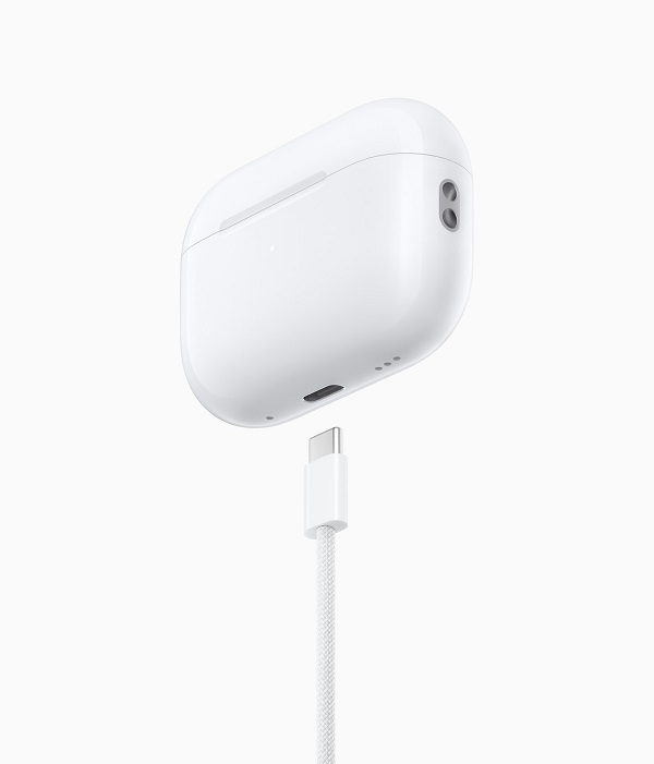 苹果发布iPhone 15系列：A17 Pro登场，全系灵动岛+USB-C接口