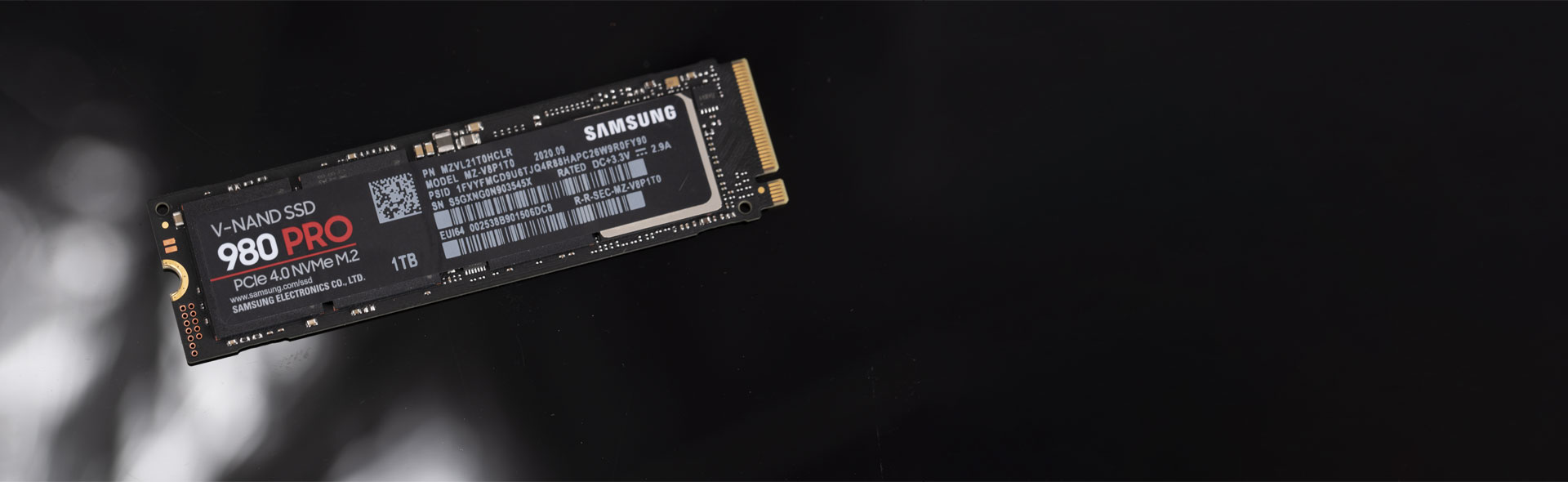 三星980 PRO 1TB M.2 SSD评测：现最强PCI-E 4.0 SSD - 超能网